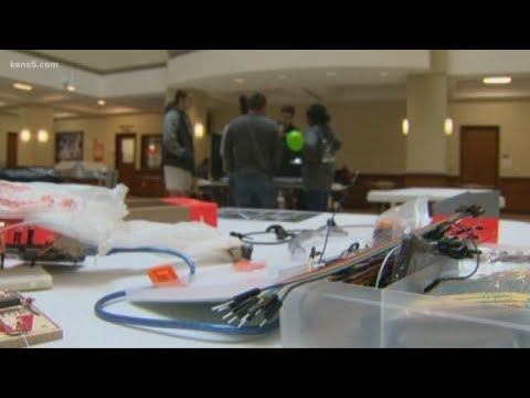 UTSA engineering students face off in Rube Goldberg competition