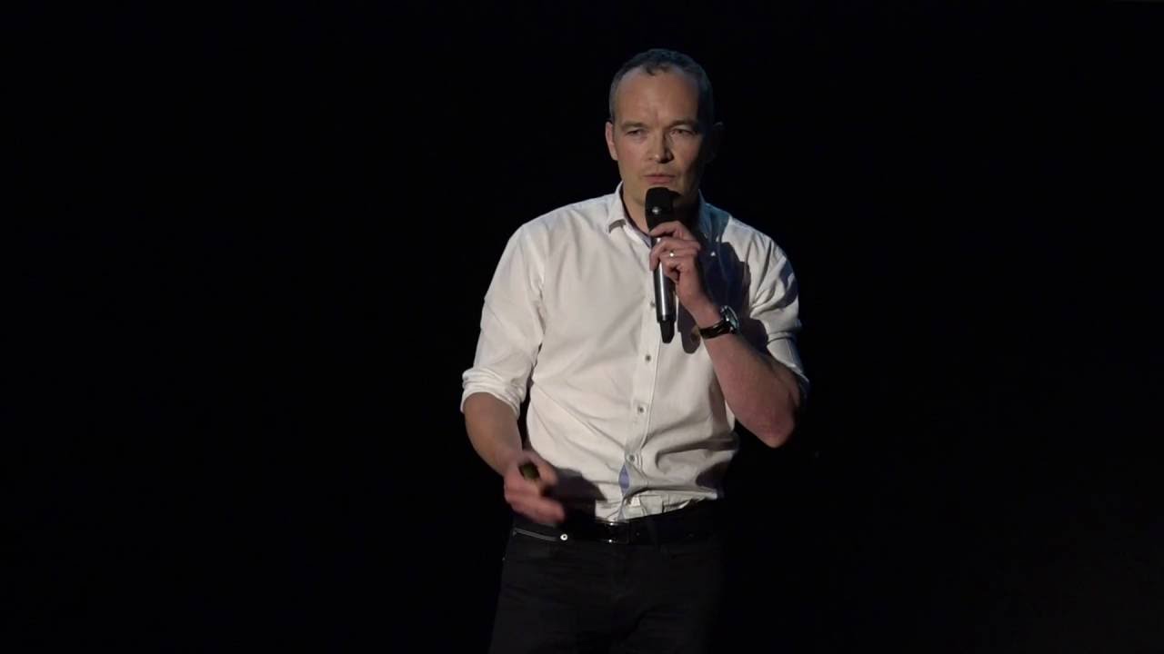 Mieux comprendre sa sexualité pour l'améliorer | Ronan Moal | TEDxUBO