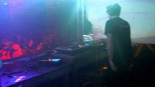 Dj Sickboy live @ Advance NYE 31.12.2011 Cembrankeller/Linz Part 1.AVI