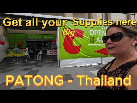 Obtenha seus suprimentos no Supermercado Big C em Patong, Tailândia