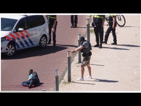 Squilibrato accoltella tre persone all'Aja al grido di "Allah Akbar"