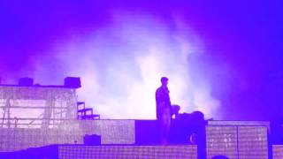 Oscar &amp; the Wolf - Nora @ Sportpaleis - Antwerp 31/10/15