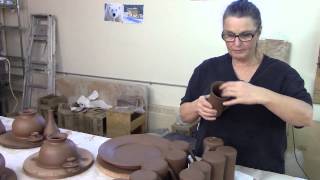 preview picture of video 'Drying Mugs and Stacking Plates - Cindy Clarke Pottery Studio Blog Episode Five'