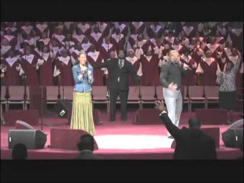 Priscilla Shirer and Anthony, Jr. Sing Freedom Reigns-Jesus Culture
