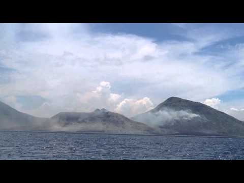 Mount Tavurvur Volcano Eruption Papua New Guinea 2014 (Extended Version)