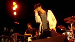 Runner Runner &quot; She´s My Kinda Girl&quot; The Chance in Poughkeepsie Oct 22th