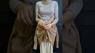 Download lagu Come on! Who still styles their shirts like this? Check out Minba's no-fuss way of styling shirts! mp3