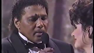 Let&#39;s Go DFW! - Aaron Neville interview