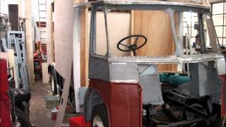 preview picture of video '1960 Austin LD Race Transporter Restoration'