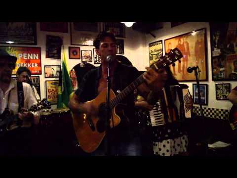 TRIBU' ACUSTICA @ SALLY BROWN 1