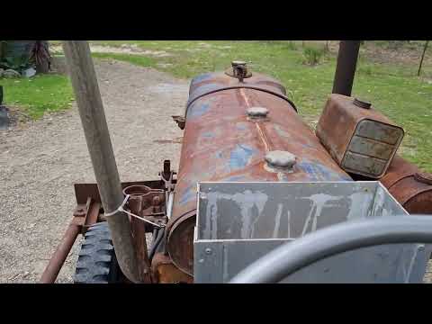 Fordson E27N Front Blade First Drive