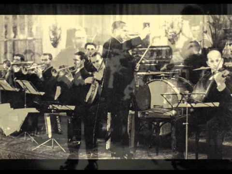 Dajos Béla's Orchestra - Sonntag gehn wir tanzen, Schatz (Shimmy)