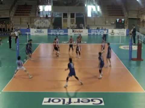 Jorge Almansa se sale contra Argentina