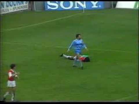 1990-11-11-SVV-PSV-0-1