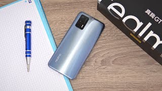 Realme GT 5G Review The Flagship That Could Have Been So Much More!