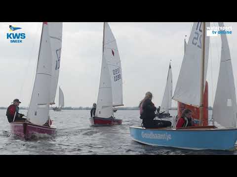 Wedstrijdzeilers trappen seizoen af op Sneekermeer