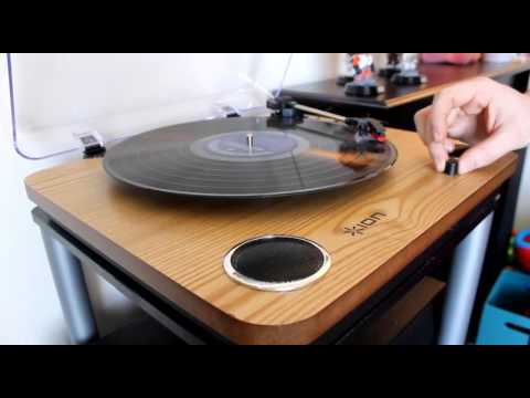 Best Record Player With Built-In Speakers 