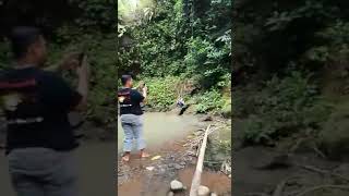 preview picture of video 'Putra sandekala ngebolang di penyarang'