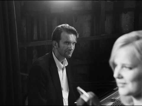 Joanna Kulig - Dwa Serduszka (Cold War Soundtrack)