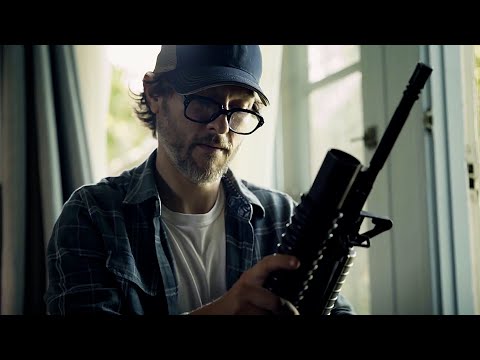 Mitch Anderson Takes A Guy Hostage - S.W.A.T. 4x04