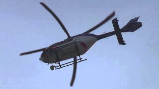 preview picture of video 'Klopjacht op twee straatrovers in Pijnacker - Politiehelikopter in actie'