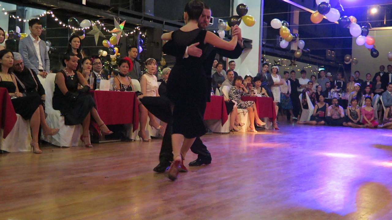 Neri Piliu & Yanina Quinones 1/3 at 2016 Singapore International Tango Festival