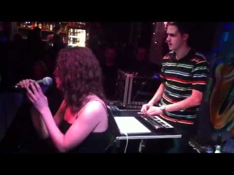 Diamos roll feat Rusia