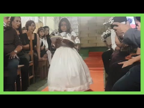 ALANA DAMINHA NO CASAMENTO DA PRIMA