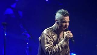 Robbie Williams - UTR Gig At The Roundhouse - Raver - 07.10.2019