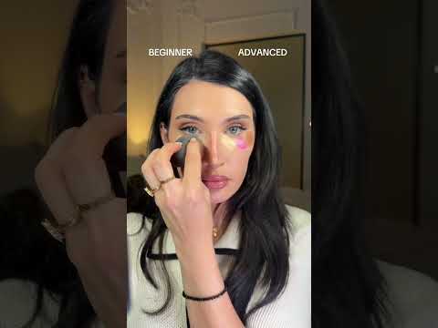 Which side looks better ?  #shorts #short #Chriena outfittt