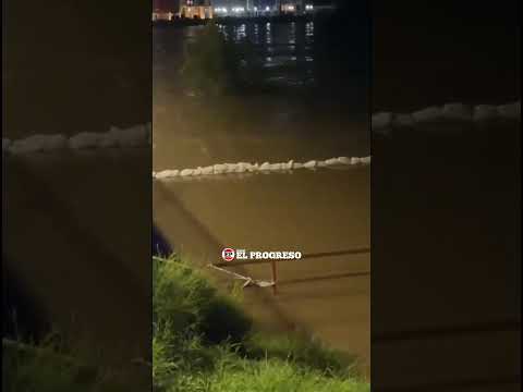 🌉 Puente entre Santiago y La Banda. #Crecida #RuioDulce #SantiagoDelEstero