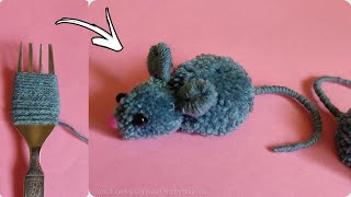 DIY Easy pom pom mouse 🐁|| woolen craft rat or mouse