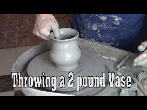 Throwing a 2 pound Vase | Beginner Project