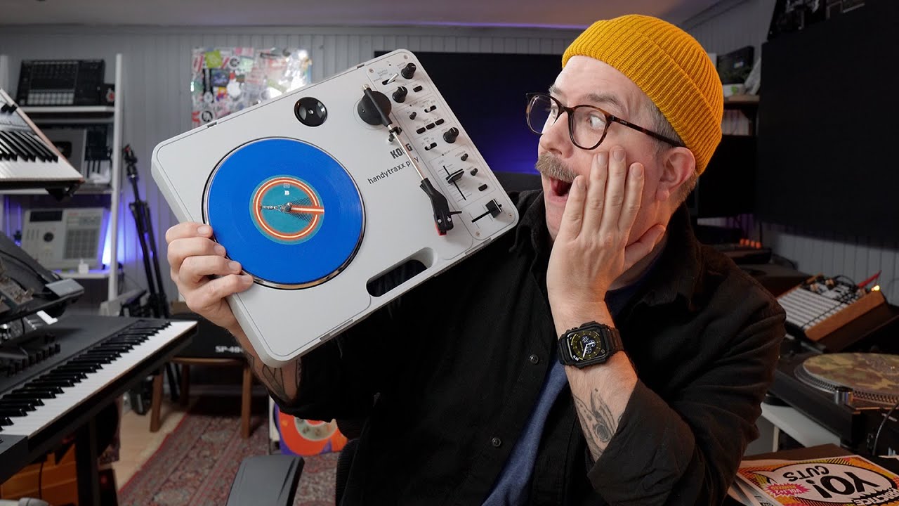 Korg Handytraxx Play! Turntable with built in effects?!