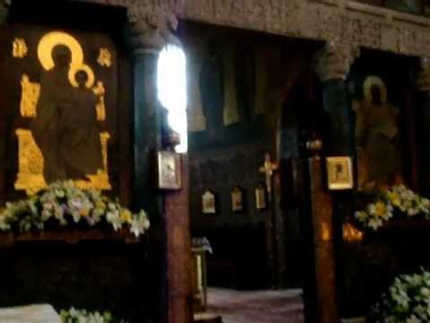 2012 08 29  Kyiv Pechersk Lavra Spasa Nerukotvornogo Prayer for students MOV04584