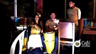 Daniela Fernandez y Panchito Castro - Dos de Febrero (Toto La Momposina)