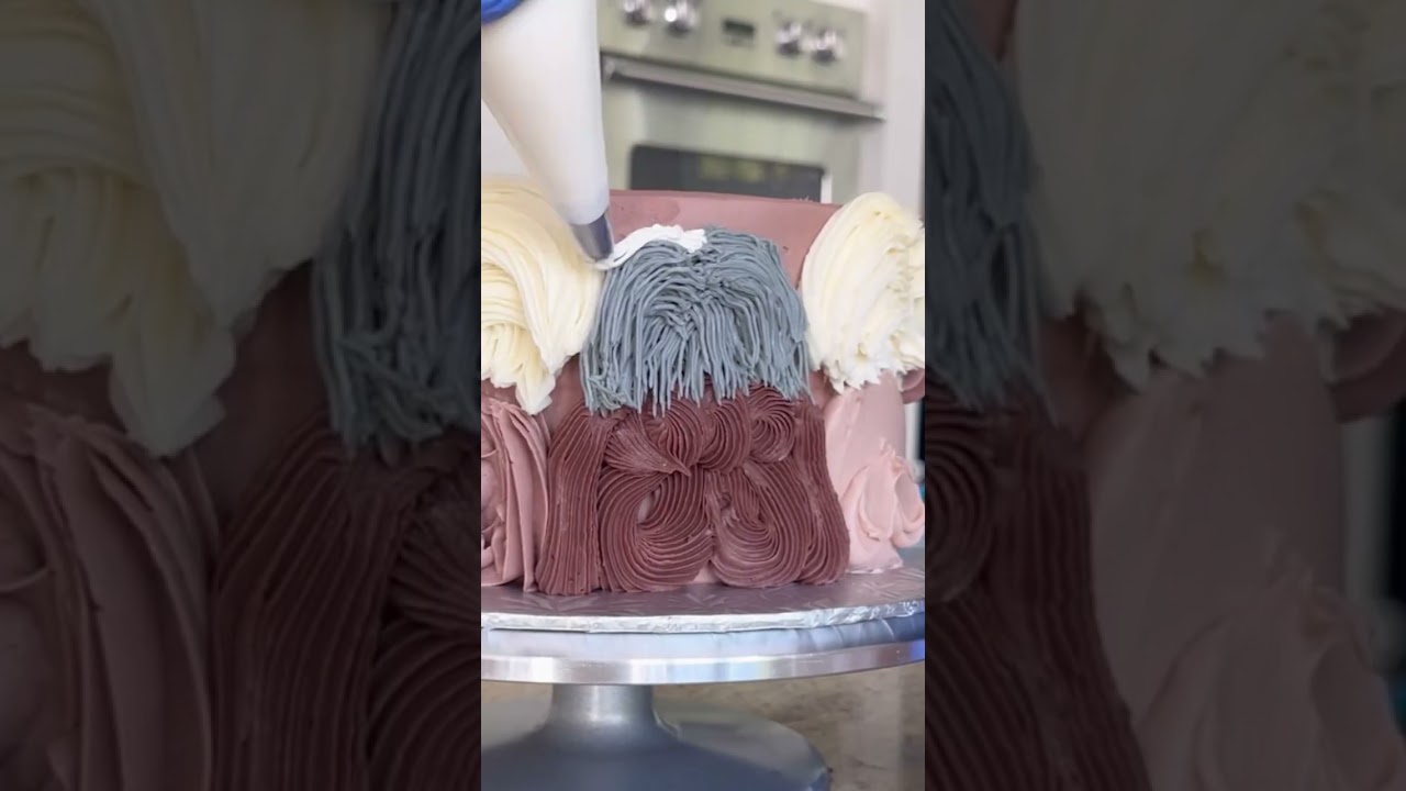 Puppy Dog Cake - Start to Finish!