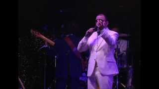 Elio e le storie tese live  a Brescia " La vendetta del fantasma formaggino" 17 Marzo 2012