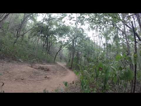 CORRIDA NAS TRILHAS DO PACUI 2015 CAT.ELITE 4ªVOLTA LONTRA