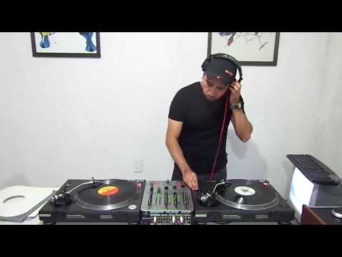 Dj ChoocK   BOBBY 'O'  Essentials
