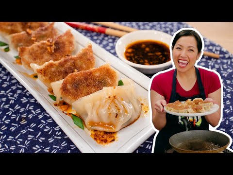 6 Secrets to Juicy Pork Dumplings (Perfect Gyoza!)