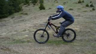 downhill (traiesc un vis)