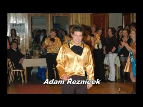 Přípravy a slavnostní předtančení 4. IE