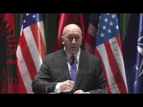 Ora News - Gjenerali amerikan: Kujdes me Kinën, është tigri do të hajë shumë nga miqtë tanë