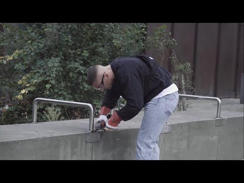 NICHT MAL DAS MINDESTE