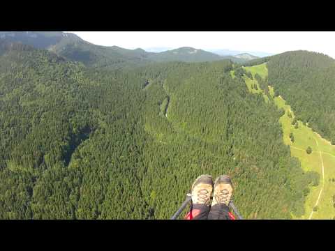 Aterizare in Izvorul Muntelui