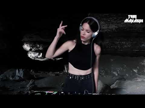 Teri Makasih @ The Mine (España) 09/20/21