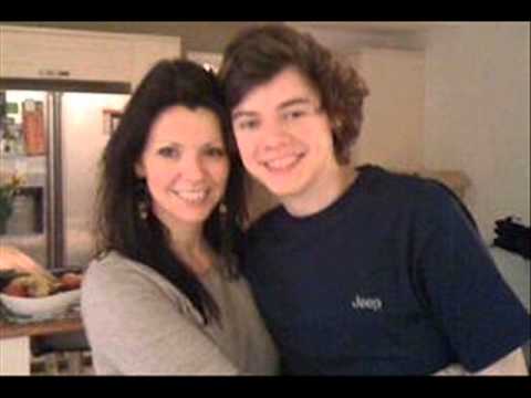 Harry's Styles Family - The Styles Family ♥