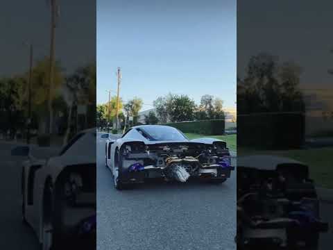 Ferrari Enzo loud exhaust