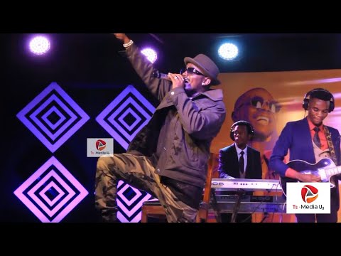 YKEE BENDA  in Live performance at Level _ Alese abakyala baseka